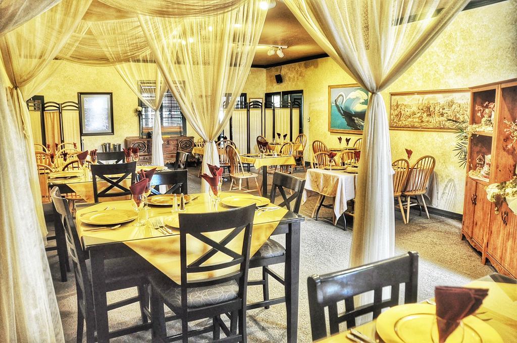 La Plaza Historic Hotel & Restaurant ウォルセンバーグ エクステリア 写真